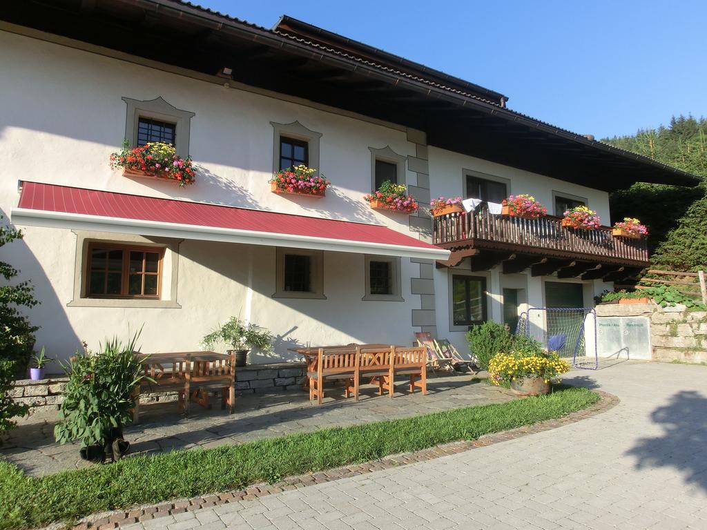 Oberdeutinghof Apartment Saalfelden Exterior photo